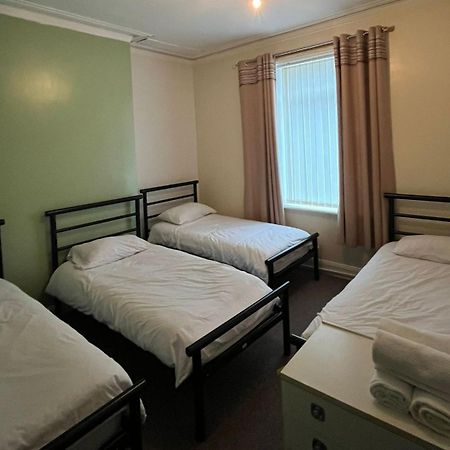 Arthurs Hill Newcastle, Free Parking Fully Equipped Kitchen 4 Bedrooms, Near City Centre Buitenkant foto