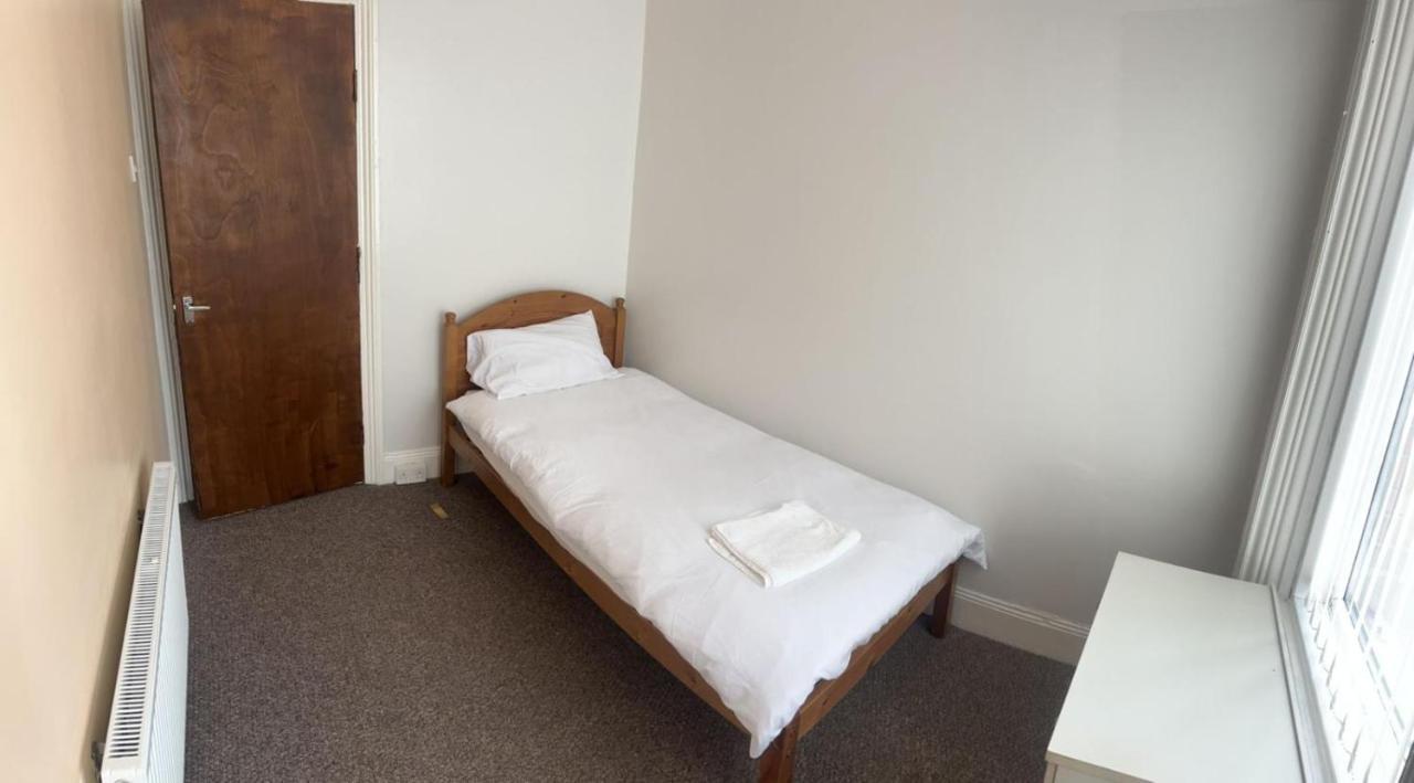 Arthurs Hill Newcastle, Free Parking Fully Equipped Kitchen 4 Bedrooms, Near City Centre Buitenkant foto