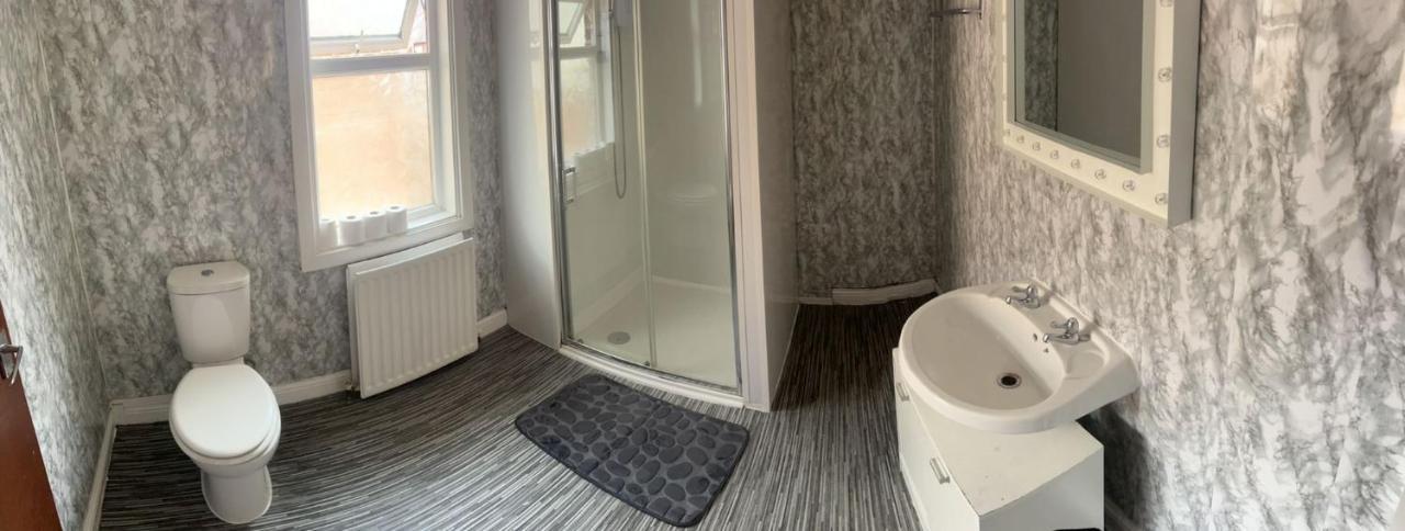 Arthurs Hill Newcastle, Free Parking Fully Equipped Kitchen 4 Bedrooms, Near City Centre Buitenkant foto